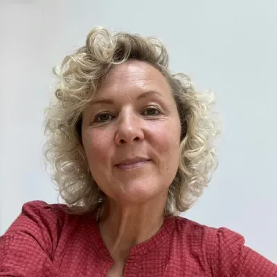 Ela Kagel